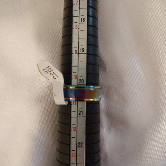 Unisex Elegant Multicolor Ring Size 11 - Picture 5 of 5